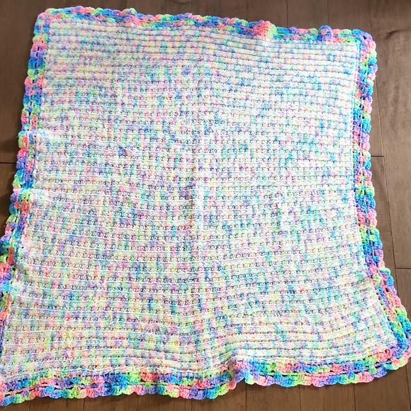 Vintage Handmade Knit Blanket - Picture 2 of 6